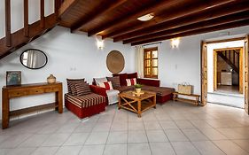 Villa - Eleni Apartments